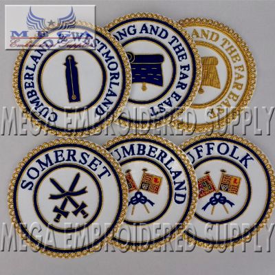 Craft Provincial Apron Badges - Dress / undress